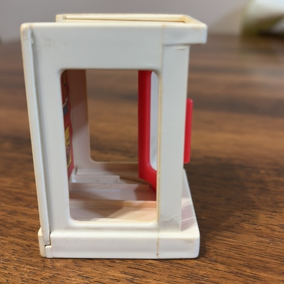 VINTAGE PRE OWNED FISHER PRICE LITTLE PEOPLE PHONE BOOTH WITH WORKING DOOR - Picture 5 of 11